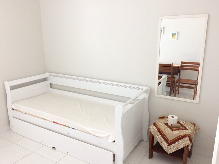 Flat 01 quadra praia pitangueiras Boulevard 1908