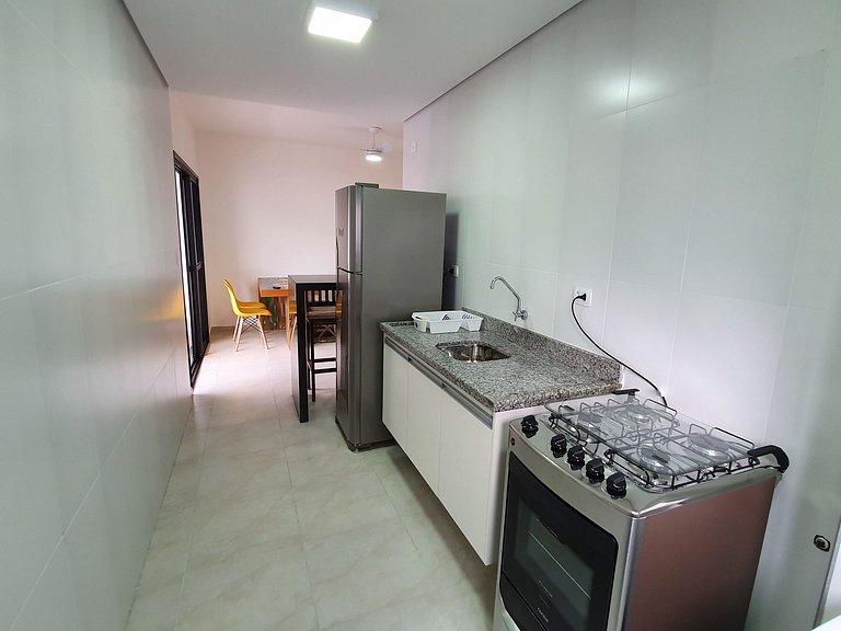 Flat 01 Quadra Praia Pitangueiras Cap.Varam 5161