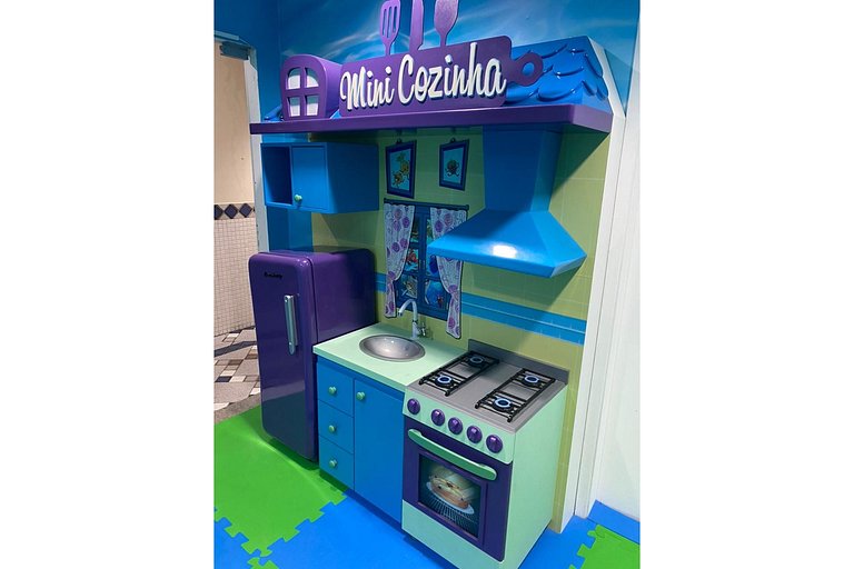 FLAT - 01 Quadra da Praia Pitangueiras - Capitania Varam