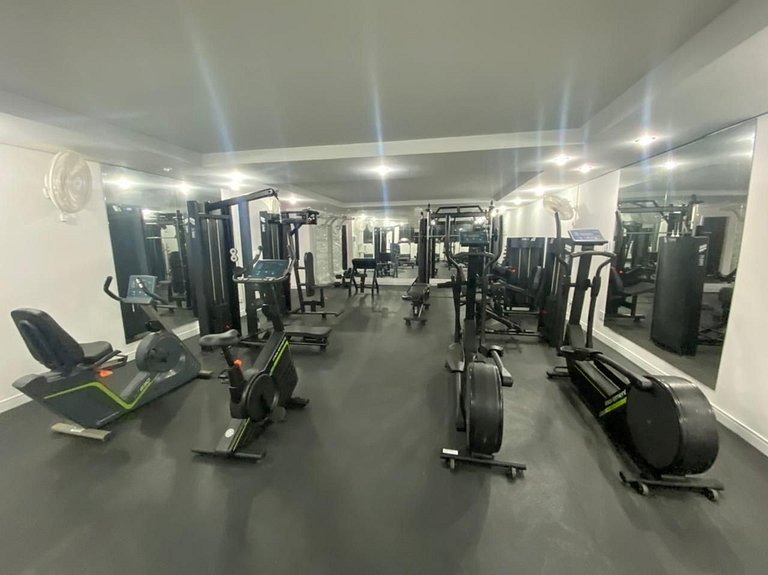 FLAT - 01 Quadra da Praia Pitangueiras - Capitania Varam