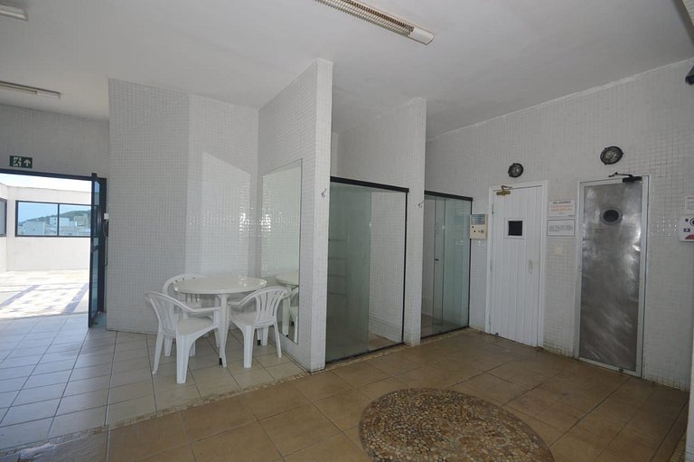 Flat 01 Quadra Praia Pitangueiras Cap.Varam 4132