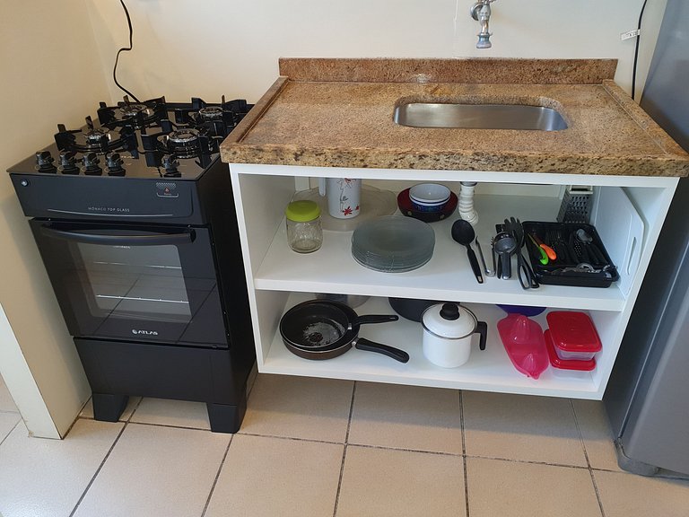 Flat 01 Quadra Praia Pitangueiras Cap.Varam 3092