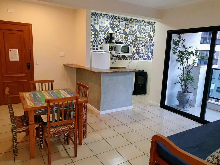 Flat 01 Quadra Praia Pitangueiras Cap.Varam 3093