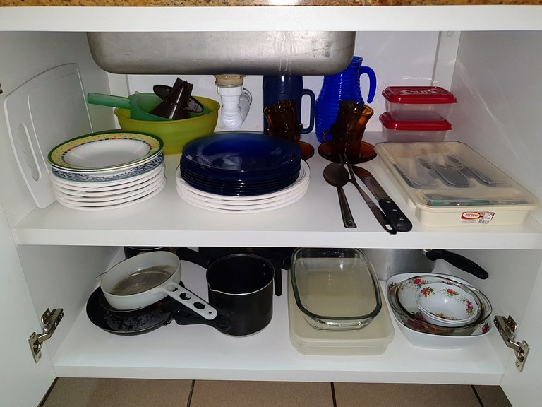 Flat 01 Quadra Praia Pitangueiras Cap.Varam 3093