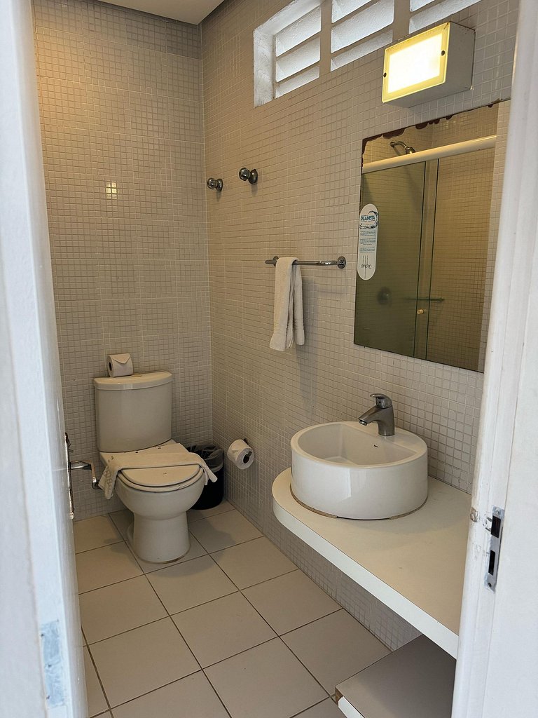 hotel frente ao mar enseada - delphin 259