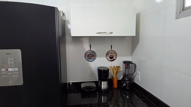 Flat 01 quadra praia pitangueiras Boulevard 1401