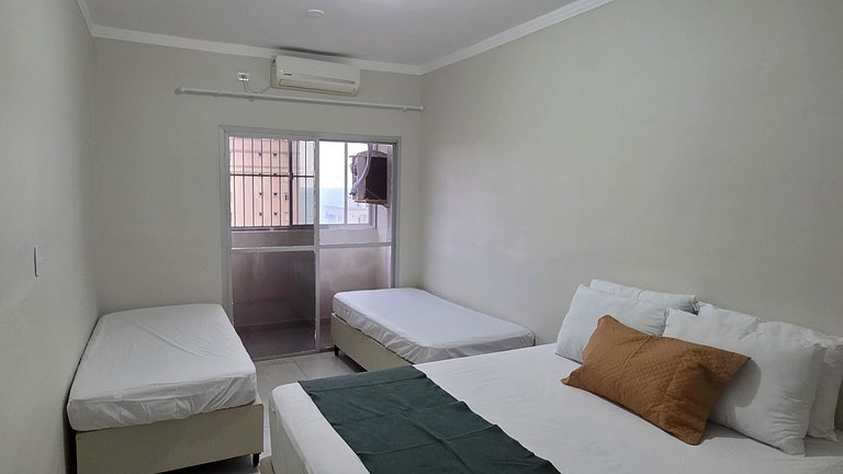 Flat 01 quadra praia pitangueiras Boulevard 1401