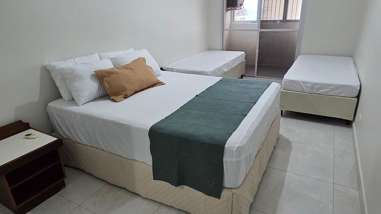 Flat 01 quadra praia pitangueiras Boulevard 1401