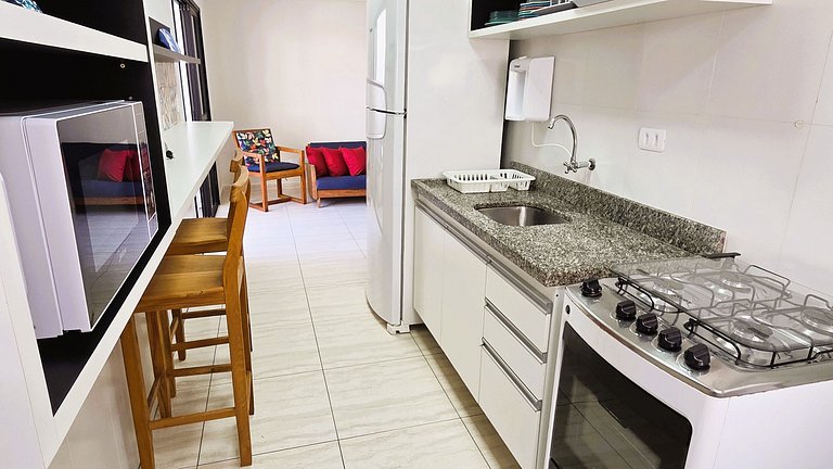 flat 01 quadra praia pitangueiras cap.varam 5123