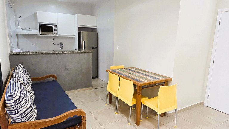 Flat 01 Quadra Praia Pitangueiras Cap.Varam 4122