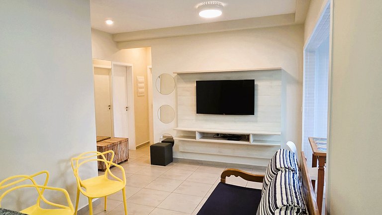 Flat 01 Quadra Praia Pitangueiras Cap.Varam 4132